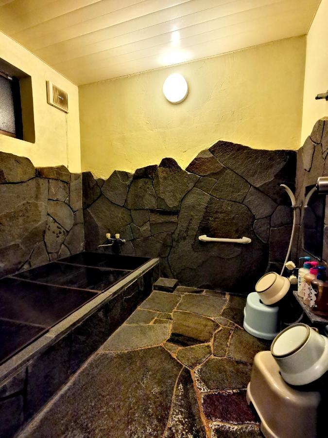 Hakuba Powder Republic Bed & Breakfast Екстериор снимка